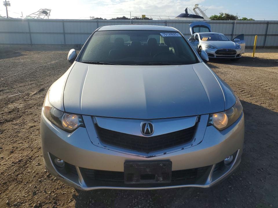 Photo 5 from auction – 2010 ACURA TSX with VIN JH4CU2E65AC027560