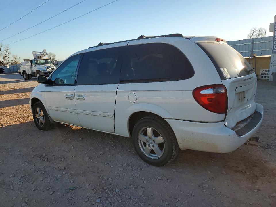 Photo 2 from auction – 2006 DODGE GRAND CARAVAN with VIN 2D4GP44L56R658971