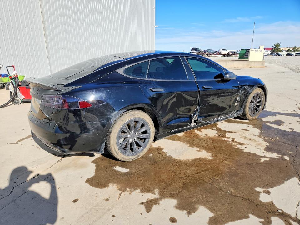Photo 3 from auction – 2018 TESLA MODEL S with VIN 5YJSA1E26JF294013