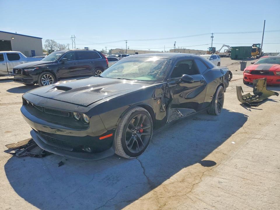 DODGE CHALLENGER 2021 with VIN 2C3CDZFJXMH641359 - Photo from auction