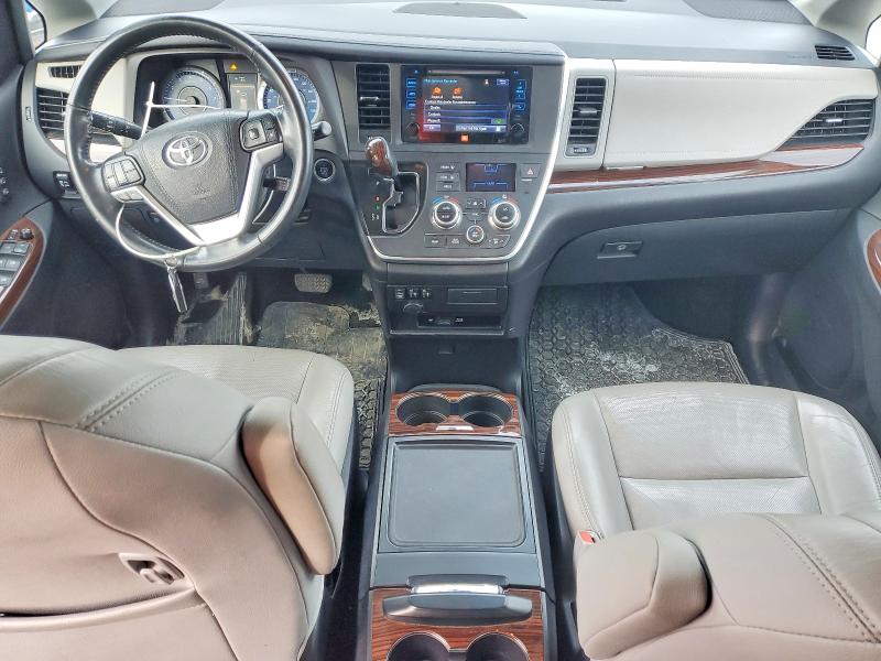 Photo 8 from auction – 2015 TOYOTA SIENNA with VIN 5TDYK3DC2FS618249
