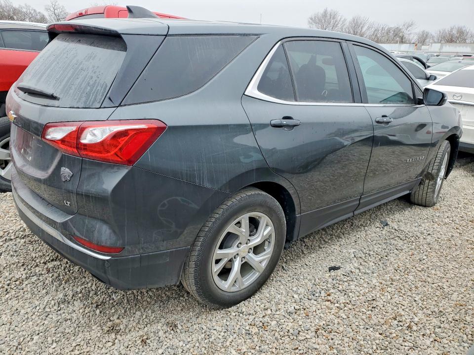 Photo 3 from auction – 2018 CHEVROLET EQUINOX with VIN 3GNAXKEX8JS505710