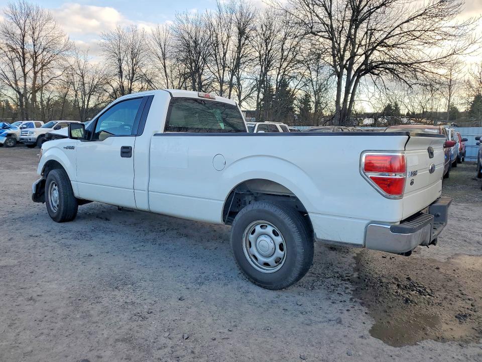 Photo 2 from auction – 2012 FORD F150 with VIN 1FTNF1CF8CKD80465