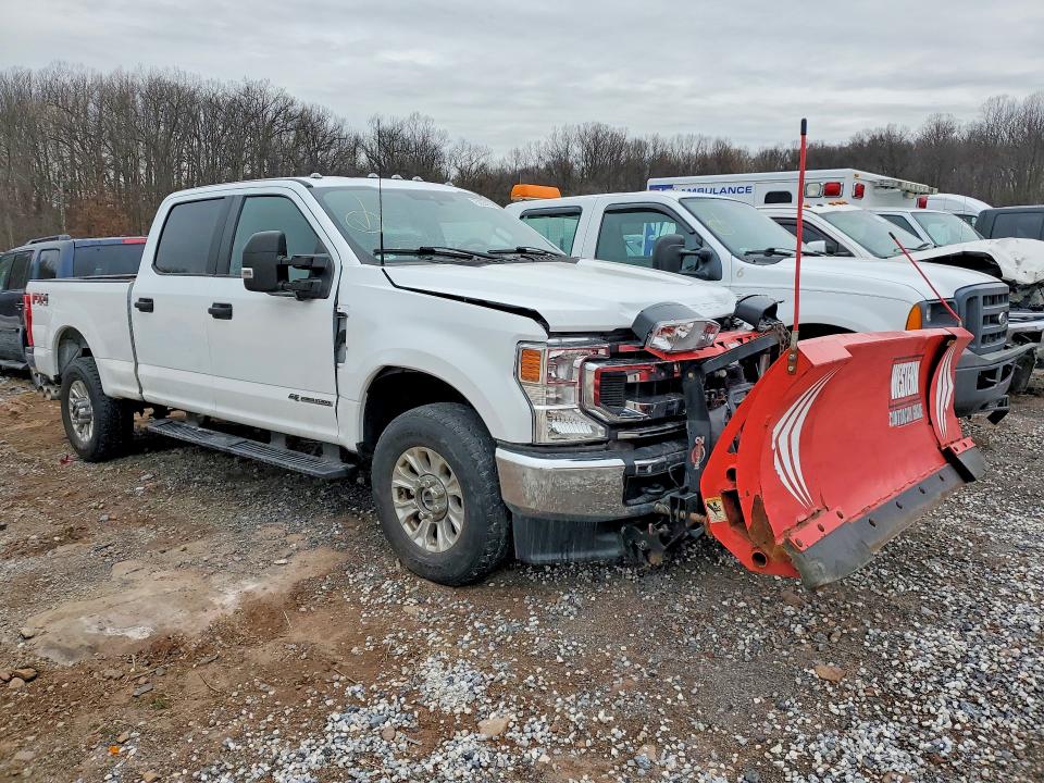 Photo 4 from auction – 2022 FORD F350 with VIN 1FT8W3BT1NEE97709