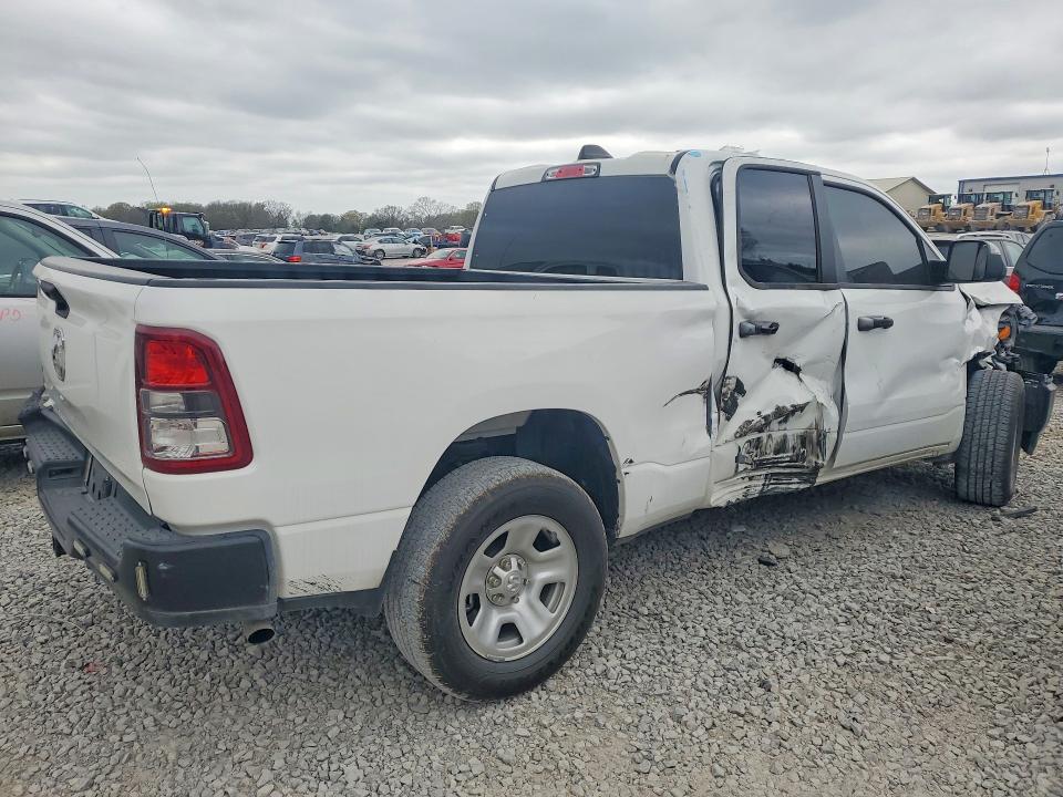 Photo 3 from auction – 2024 RAM 1500 with VIN 1C6SRECG4RN213920