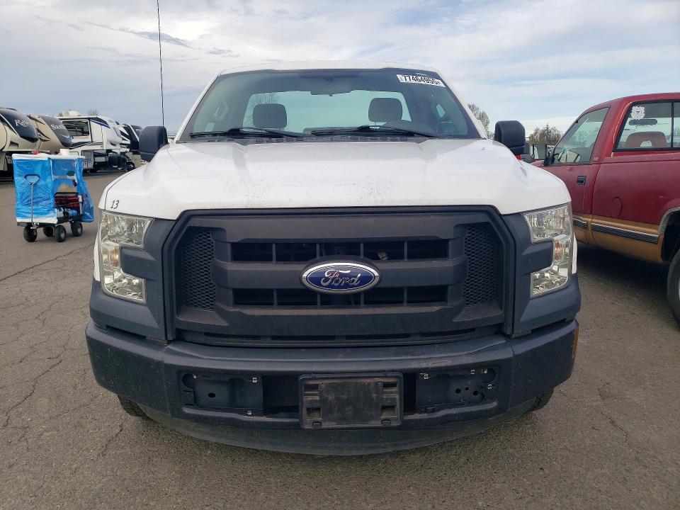 Photo 5 from auction – 2016 FORD F150 with VIN 1FTMF1C80GKE76979
