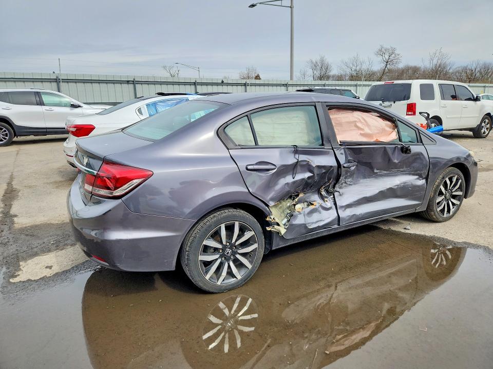 صورة رقم 3 من المزاد - 2015 HONDA CIVIC مع VIN 2HGFB2F96FH553313