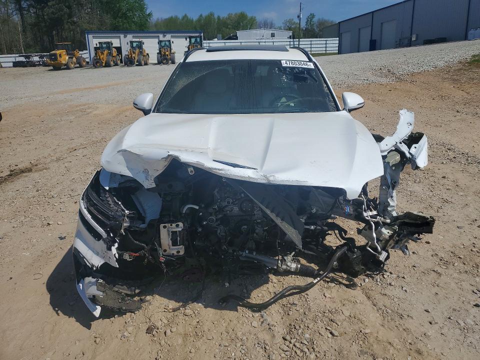 Снимка 5 от търг – 2026 GENESIS GV70 с VIN 5NMMEDTC0TH050630