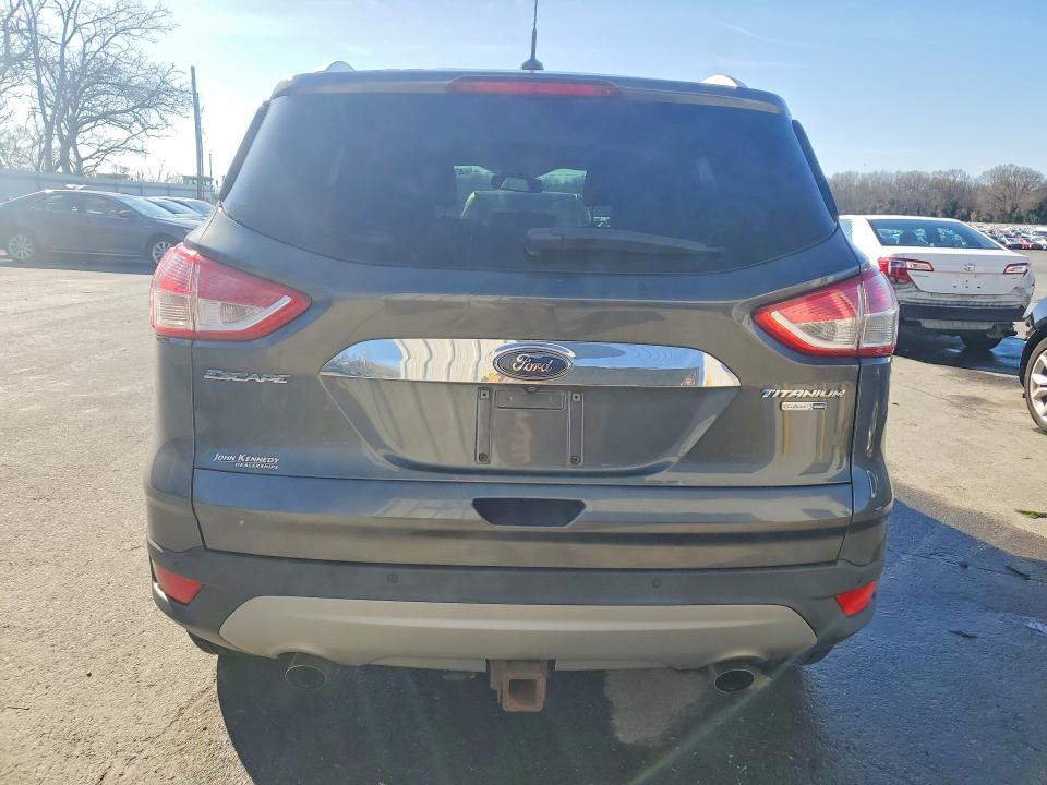Photo 6 from auction – 2016 FORD ESCAPE with VIN 1FMCU9J96GUA80258