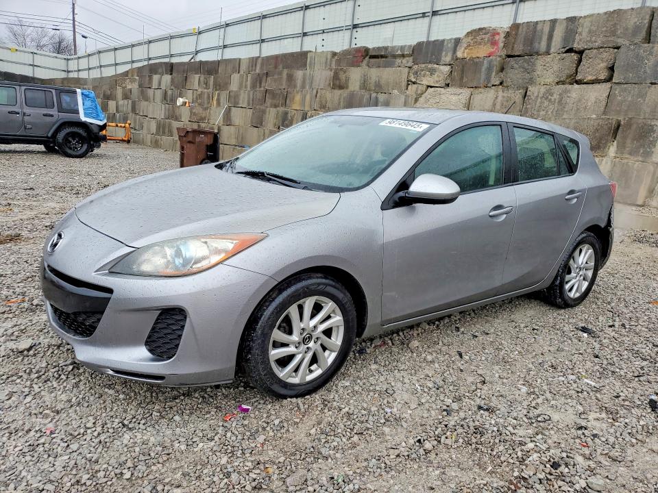 MAZDA 3 2013 with VIN JM1BL1L71D1712337 - Photo from auction