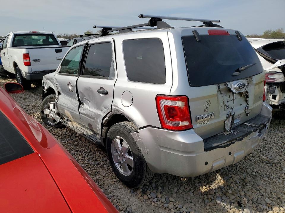 Photo 2 from auction – 2012 FORD ESCAPE with VIN 1FMCU0DG6CKC85283