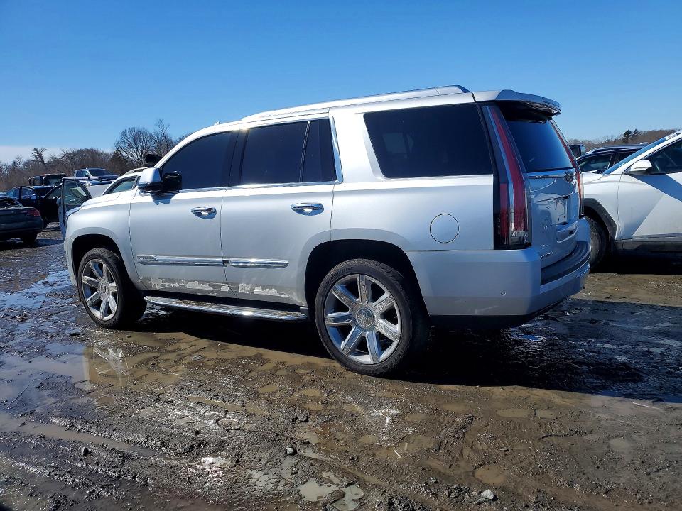 Photo 2 from auction – 2017 CADILLAC ESCALADE with VIN 1GYS4BKJ4HR291621
