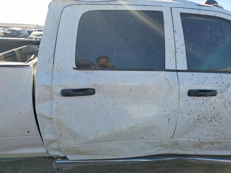 Photo 10 from auction – 2021 RAM 2500 with VIN 3C6UR5CL1MG658431