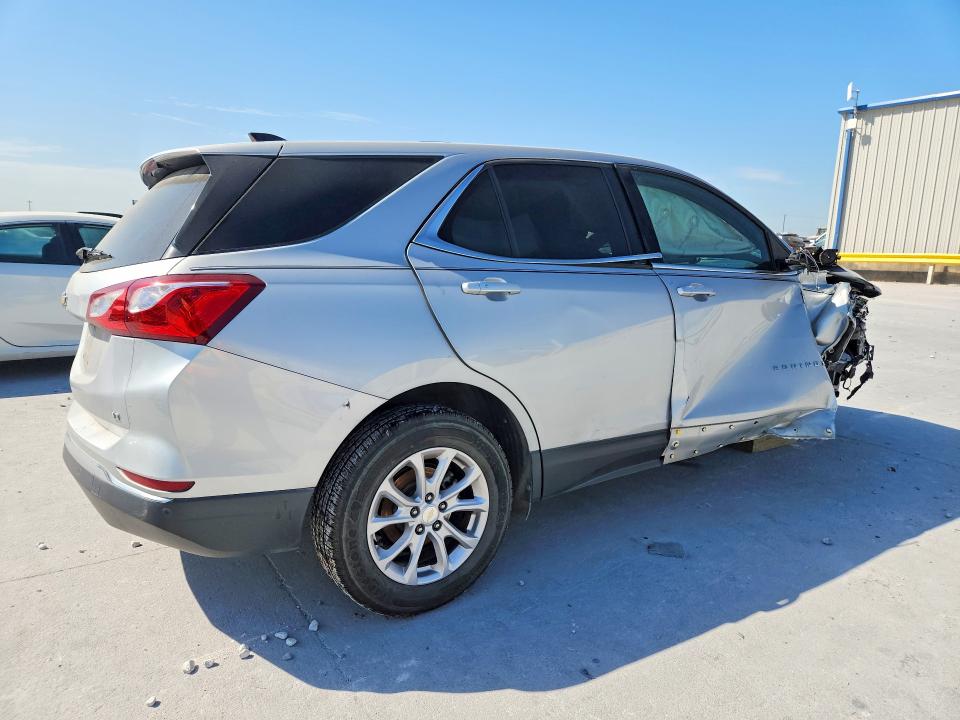 Photo 3 from auction – 2018 CHEVROLET EQUINOX with VIN 3GNAXJEV6JL102618