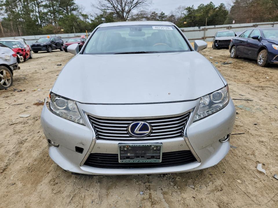 Фото 5 с аукциона – 2014 LEXUS ES 300H с VIN JTHBW1GG3E2040230
