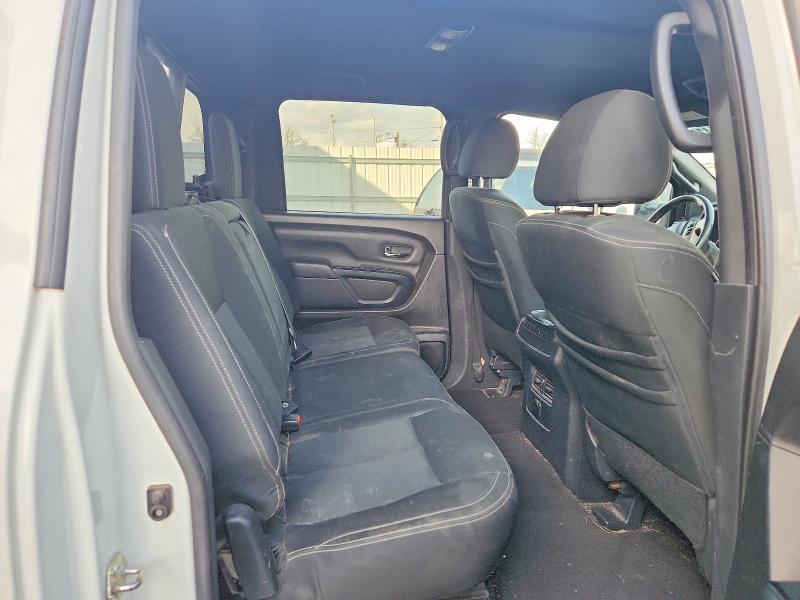 Photo 10 from auction – 2018 NISSAN TITAN with VIN 1N6AA1E5XJN516539