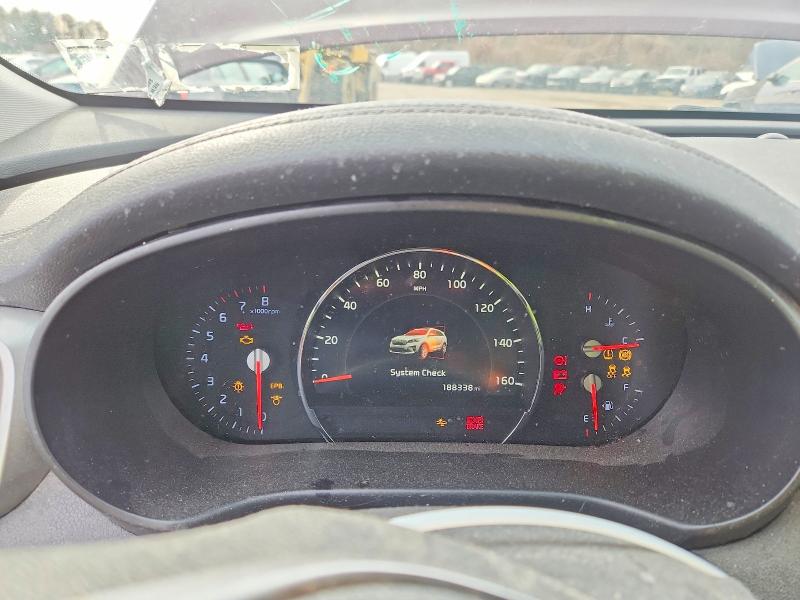 Photo 9 from auction – 2019 KIA SORENTO with VIN 5XYPKDA59KG506787