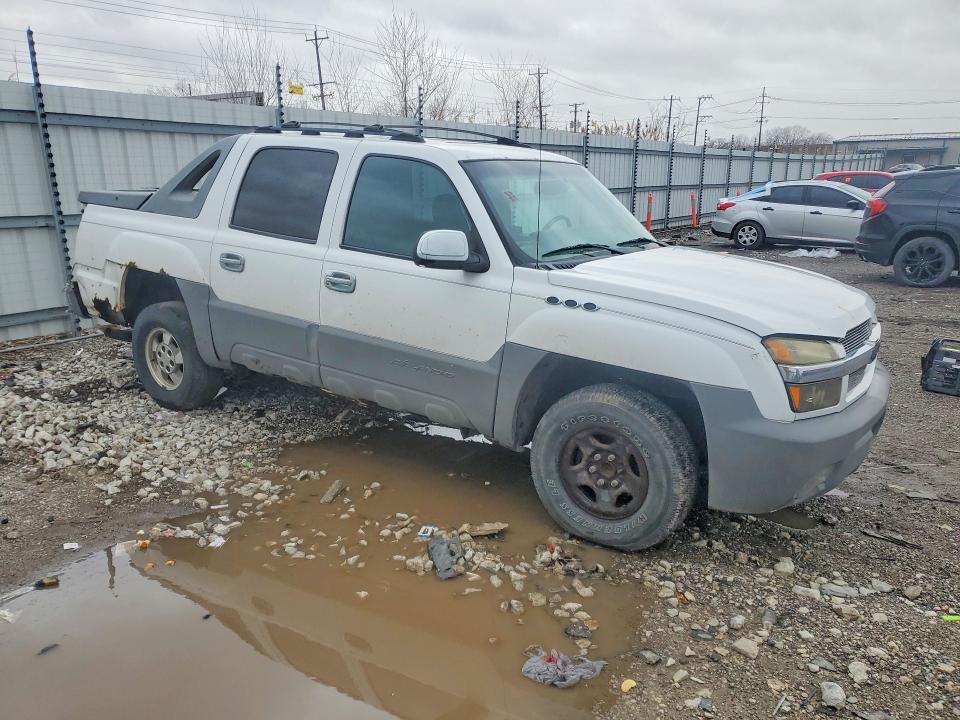Photo 4 from auction – 2002 CHEVROLET AVALANCHE with VIN 3GNEC13T02G354809