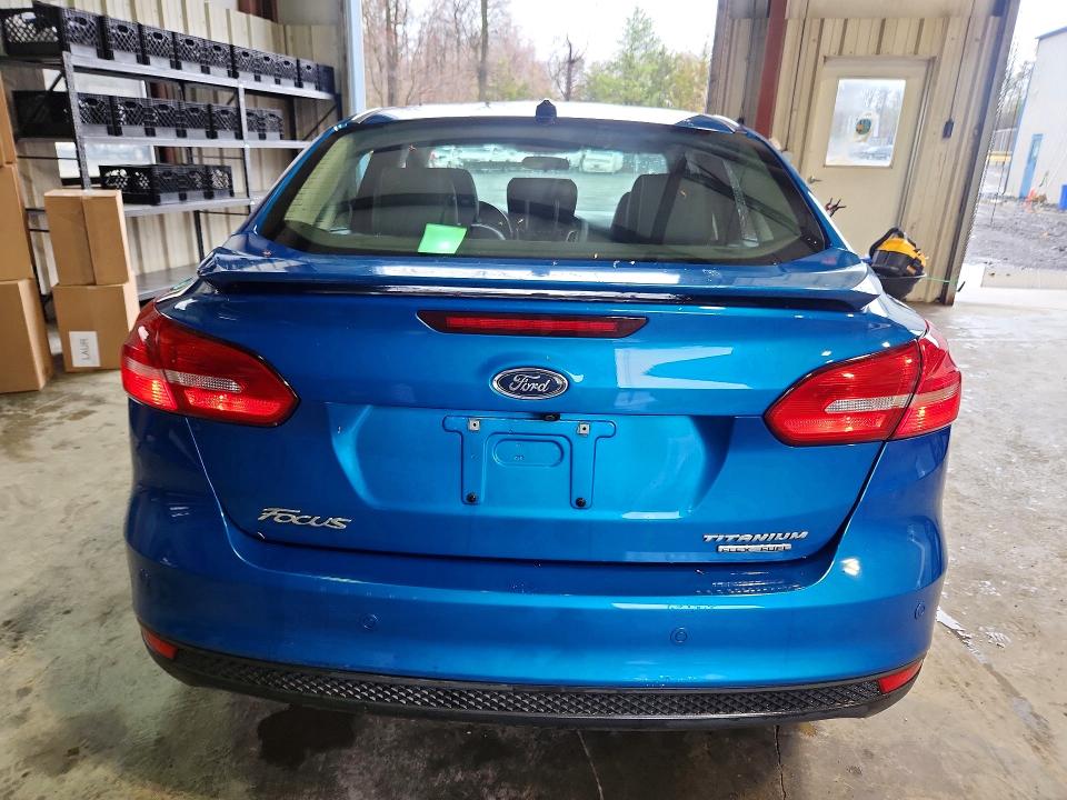 Photo 6 from auction – 2016 FORD FOCUS with VIN 1FADP3J21GL363761
