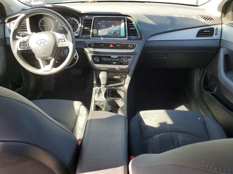 Photo 8 from auction – 2019 HYUNDAI SONATA with VIN 5NPE24AF3KH756406