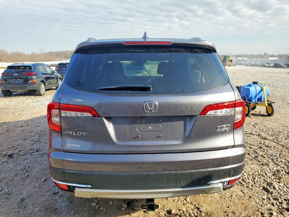 Photo 6 from auction – 2021 HONDA PILOT with VIN 5FNYF6H64MB066300