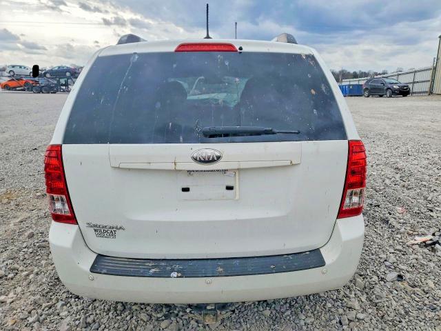 Photo 6 from auction – 2014 KIA SEDONA with VIN KNDMG4C7XE6538948