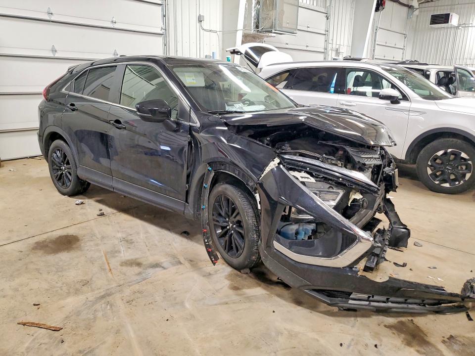 Photo 4 from auction – 2023 MITSUBISHI ECLIPSE CROSS with VIN JA4ATVAA2PZ002154