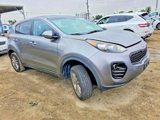 Photo 4 from auction – 2017 KIA SPORTAGE with VIN KNDPMCAC3H7178484