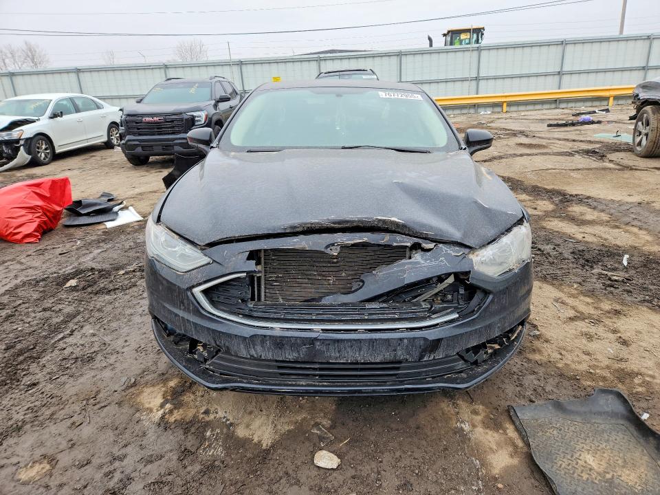 Photo 5 from auction – 2017 FORD FUSION with VIN 3FA6P0H72HR391015
