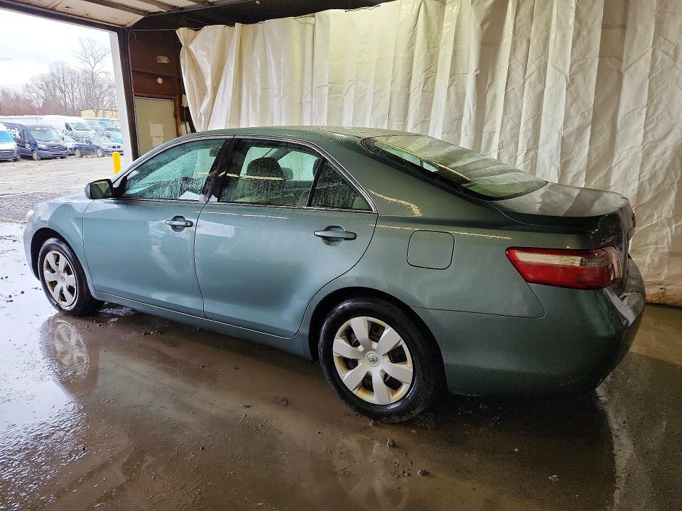 Photo 2 from auction – 2007 TOYOTA CAMRY with VIN 4T1BE46KX7U700052