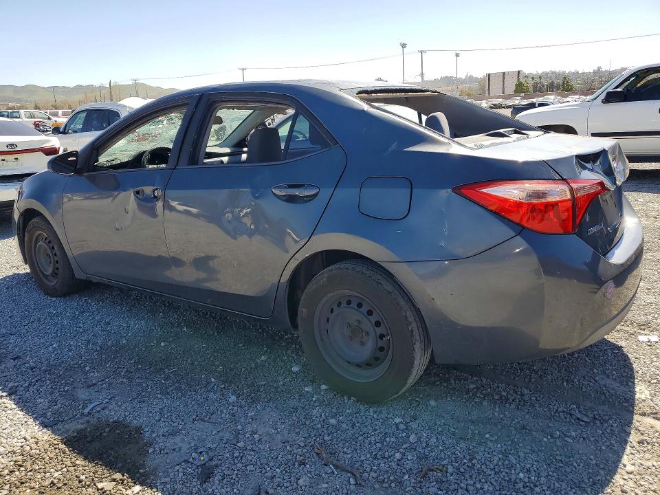 Photo 2 from auction – 2017 TOYOTA COROLLA with VIN 5YFBURHEXHP709800