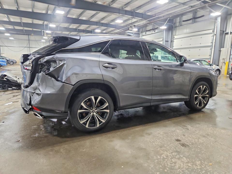 Photo 3 from auction – 2022 LEXUS RX 350 with VIN 2T2HZMAA4NC227787