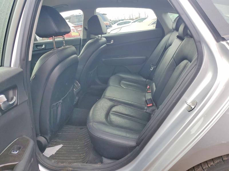 Photo 10 from auction – 2018 KIA OPTIMA with VIN 5XXGU4L33JG231958