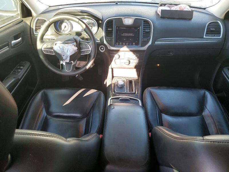 Photo 8 from auction – 2021 CHRYSLER 300 with VIN 2C3CCAAG0MH661572