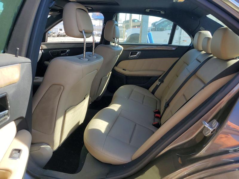 Photo 10 from auction – 2010 MERCEDES-BENZ E with VIN WDDHF5GB1AA073255