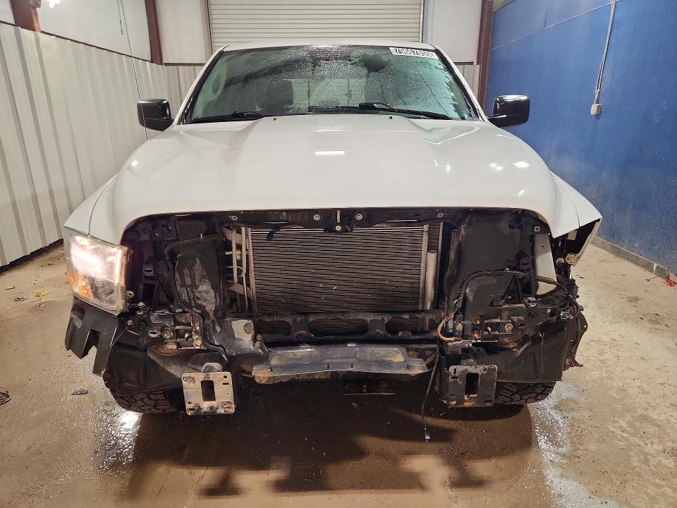 Photo 5 from auction – 2019 RAM 1500 CLASSIC with VIN 1C6RR7LT7KS606065