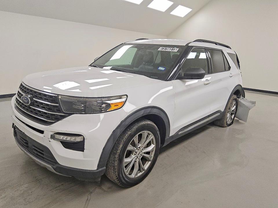FORD EXPLORER 2020 with VIN 1FMSK8DHXLGA62174 - Photo from auction