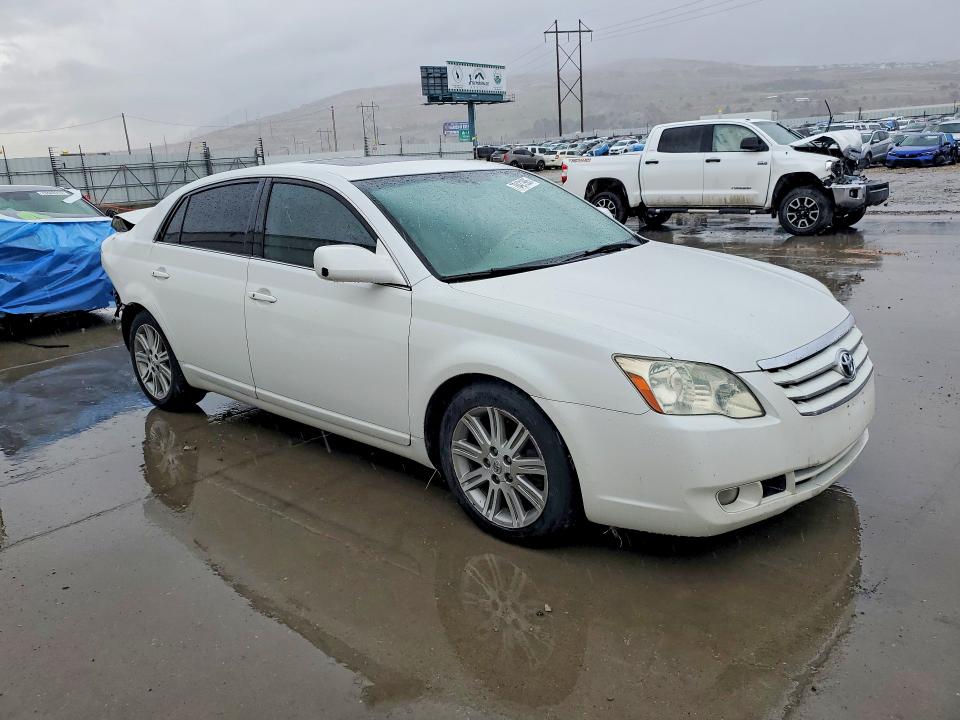 Photo 4 from auction – 2006 TOYOTA AVALON with VIN 4T1BK36BX6U155097