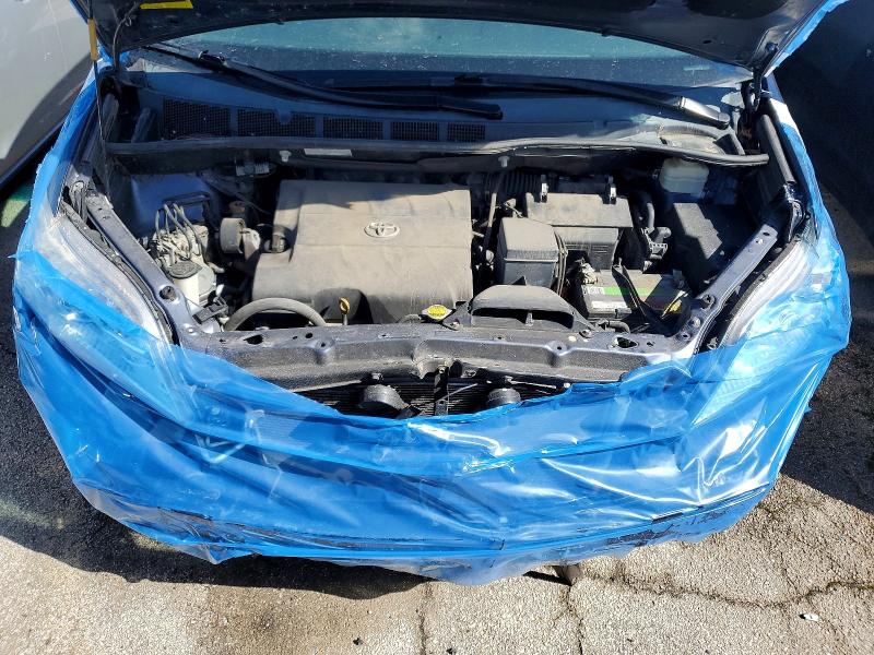 Photo 11 from auction – 2015 TOYOTA SIENNA with VIN 5TDKK3DC4FS614404