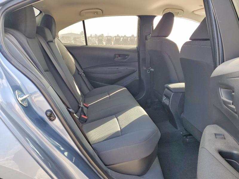 Photo 11 from auction – 2025 TOYOTA COROLLA with VIN JTDBCMFE3S3102629