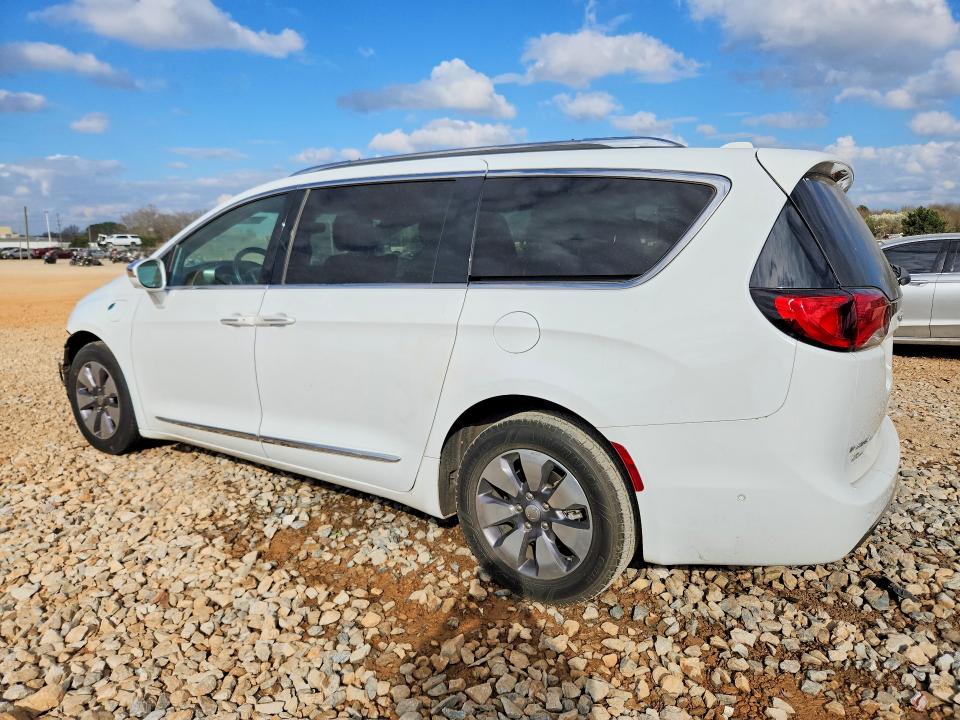 Photo 2 from auction – 2020 CHRYSLER PACIFICA with VIN 2C4RC1N74LR251169