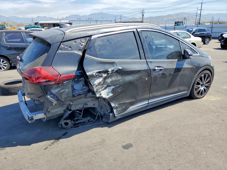 Photo 3 from auction – 2017 CHEVROLET BOLT EV with VIN 1G1FX6S01H4130419