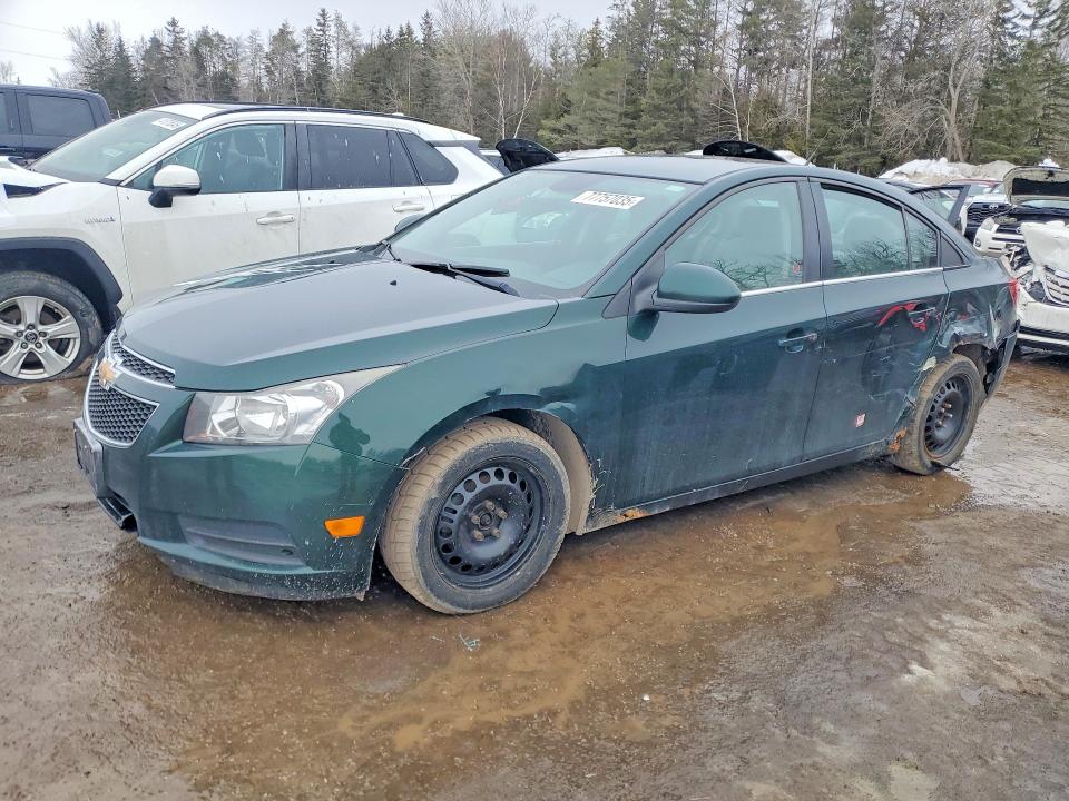 CHEVROLET CRUZE 2014 with VIN 1G1PC5SB9E7452859 - Photo from auction