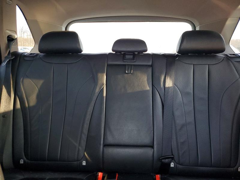 Photo 10 from auction – 2015 BMW X5 with VIN 5UXKR0C5XF0K69698