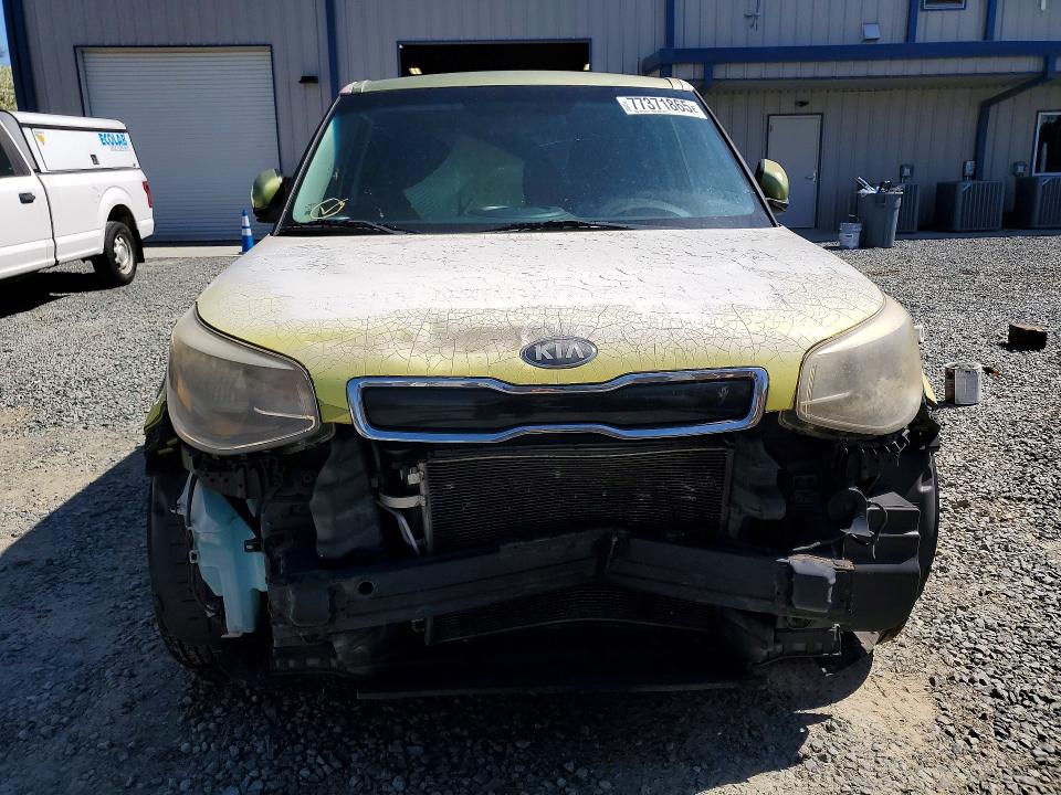Photo 5 from auction – 2014 KIA SOUL with VIN KNDJP3A51E7037603
