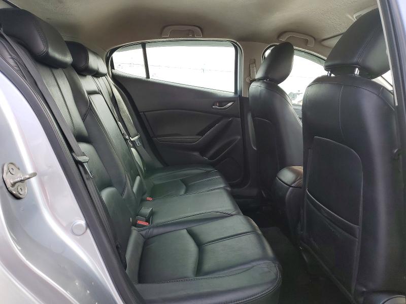 Photo 10 from auction – 2018 MAZDA 3 with VIN 3MZBN1L34JM180861
