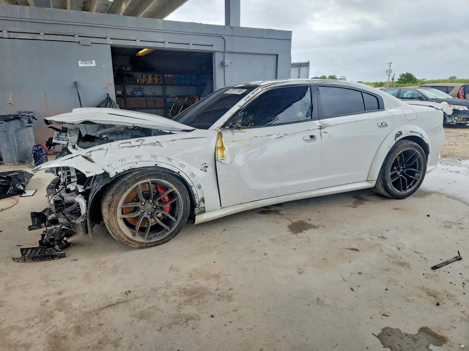 DODGE CHARGER 2023 with VIN 2C3CDXL93PH638466 - Photo from auction
