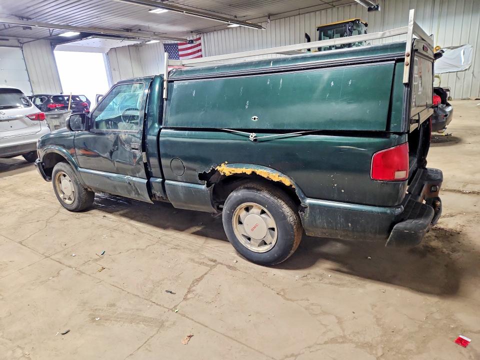Photo 2 from auction – 2003 GMC SONOMA with VIN 1GTCS14H138275783