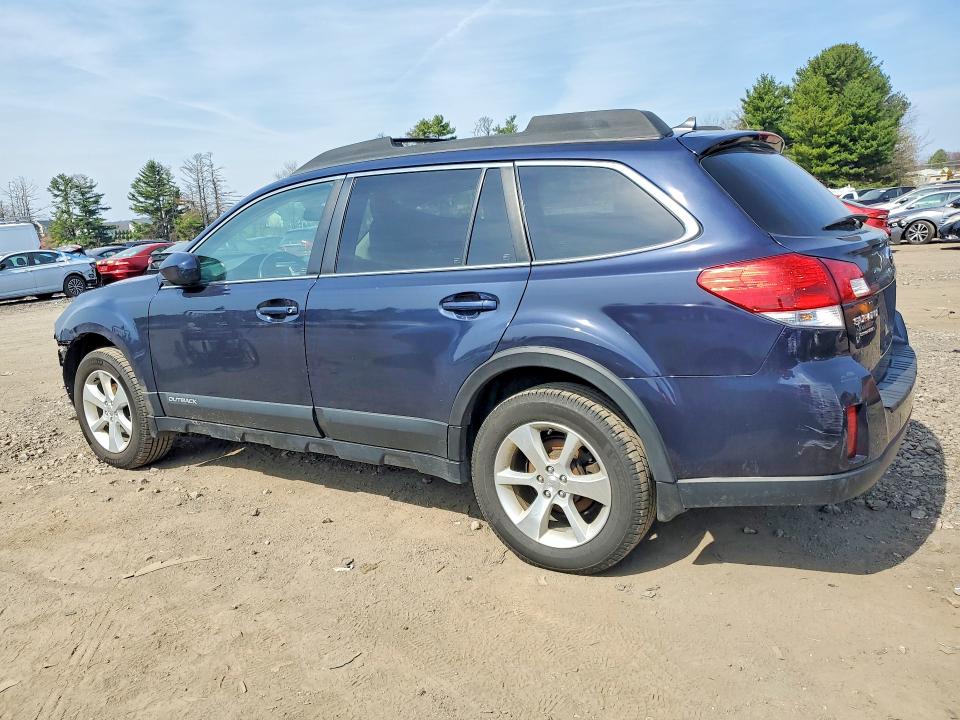 Photo 2 from auction – 2013 SUBARU OUTBACK with VIN 4S4BRBPC4D3321775