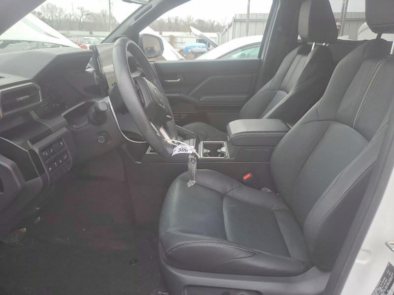 Photo 7 from auction – 2025 TOYOTA 4RUNNER with VIN JTEVA5BRXS5035044